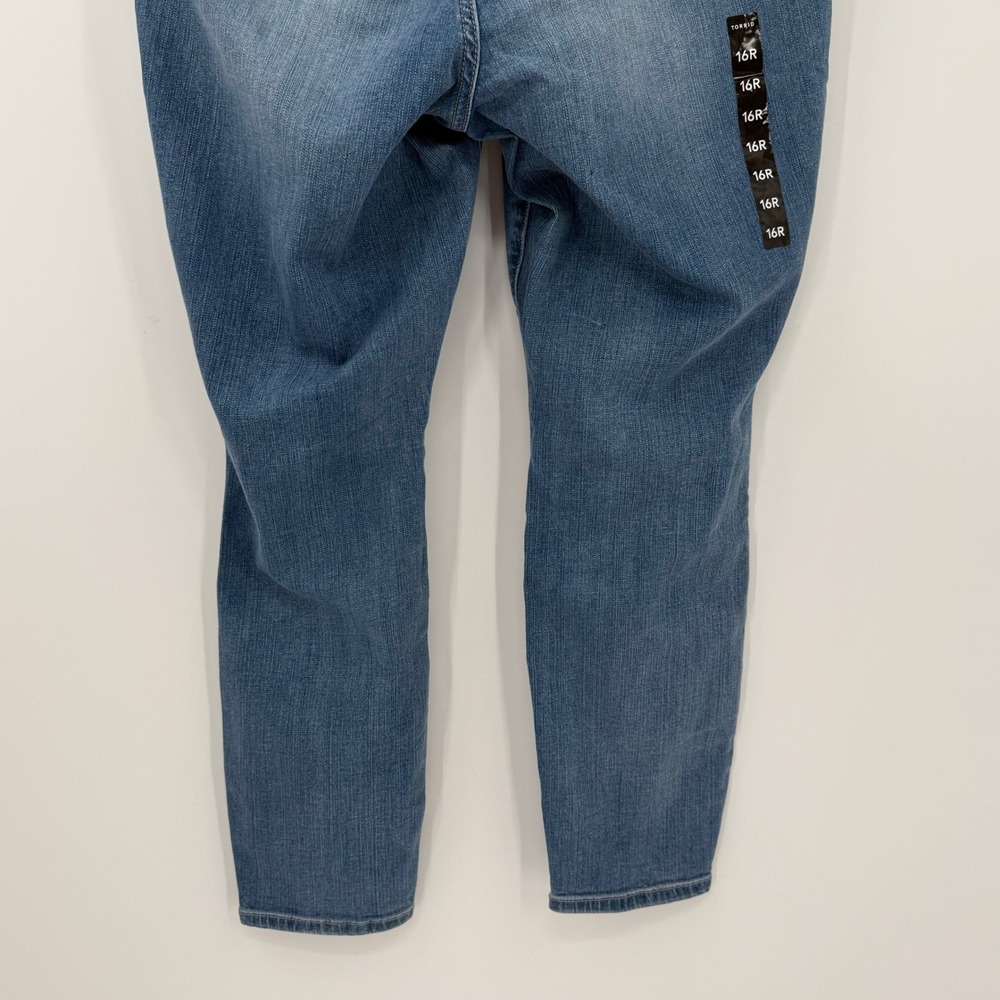 Torrid Mid Rise Skinny Jeans Women 16R Vintage‎ Stretch Distressed NWT - Picture 6 of 8
